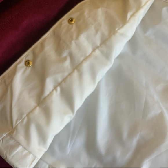 NWT Michael Kors MK Women’s Off-White Puffer Vest with Gold Accents - Picture 5 of 8